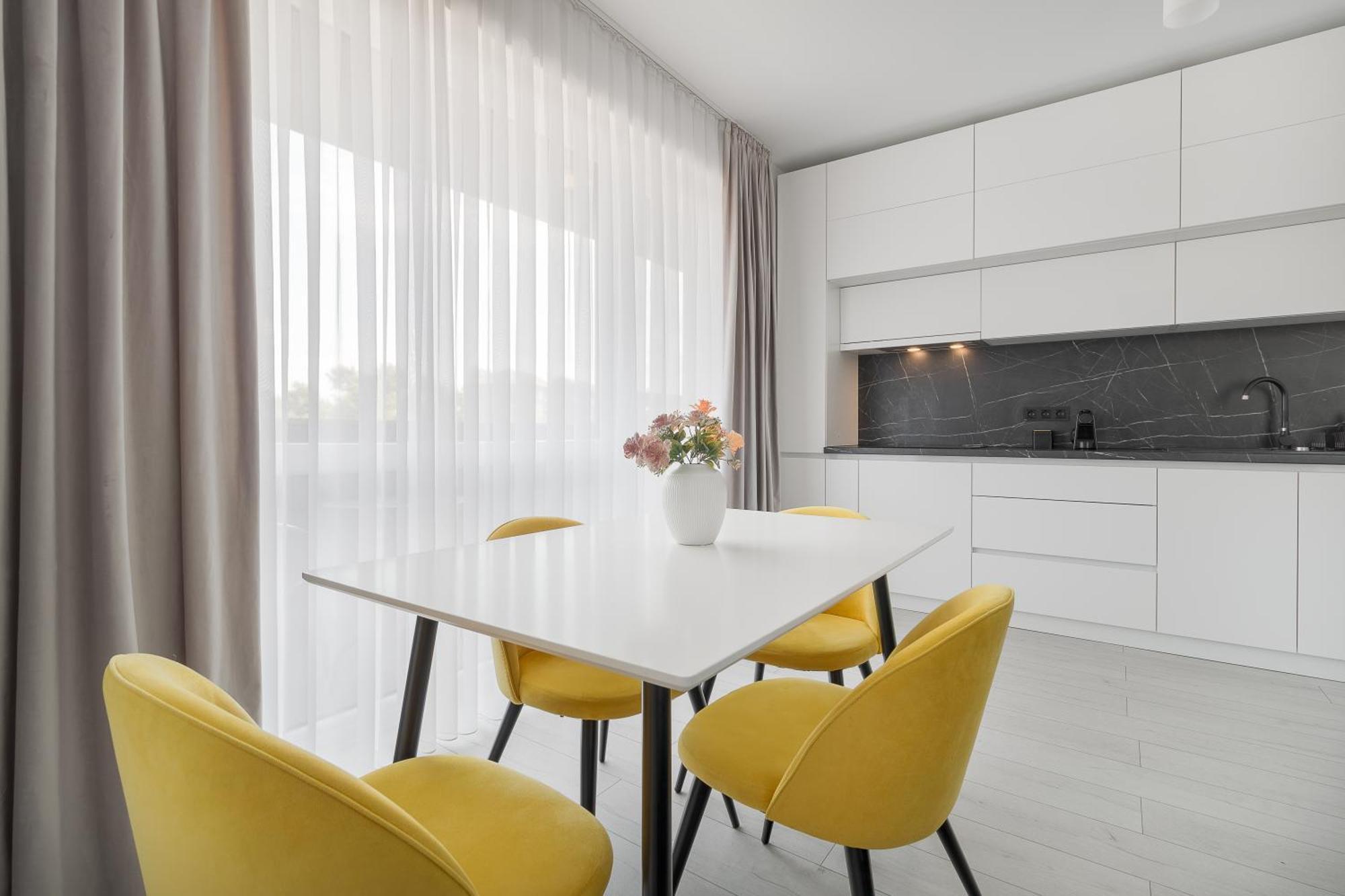Blanco Apartment Oradea Exterior photo
